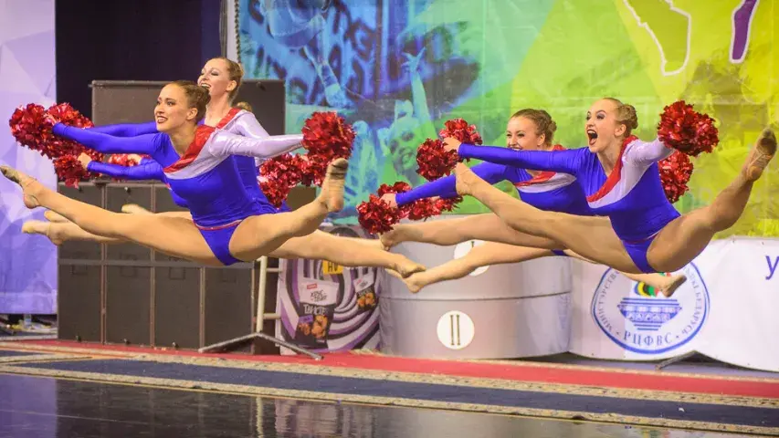 Фотарэпартаж: У Мінску прайшоў чэмпіянат па чырлідынгу 