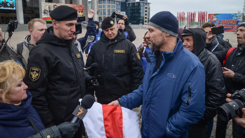 Як праходзіла першамайскае шэсце ў Мінску (фотарэпартаж)