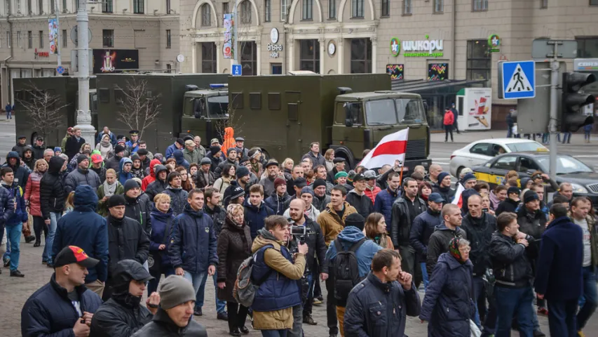 Як праходзіла першамайскае шэсце ў Мінску (фотарэпартаж)